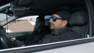 АLEX MILLS ПРЕДСТАВИ „БЯХ МАЛКО ДЕТЕ“