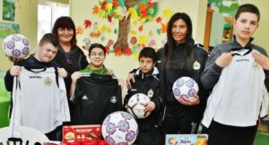 Mисис България Роксана Кирилова и ПФК „Славия София“ с благотворителна инициатива