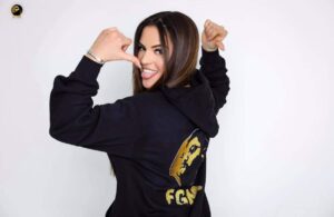 Яна от FGM готова с втори хит