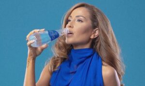 Д-р Енджи Касабие за ползите от приема на вода