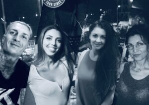 Савов, Стелияна, Християна и Мирела отново на клубната сцена през май