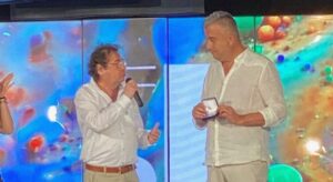 Атанас Лазаров с почетен приз от Доно Цветков