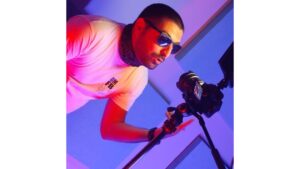 ВИДЕО| Алекс Милс представи нов проект