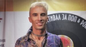 Alek Sandar със специално участие и награда на фестивала Поп и рок музика София 2022