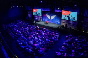 Младият актьор Венци Ковачев сред лектори от цял свят в Естония