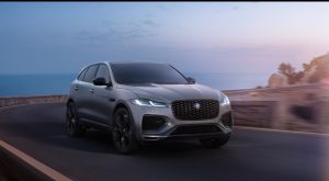 90-ТО ЮБИЛЕЙНО ИЗДАНИЕ НА F-PACE БЕЛЕЖИ ДЕВЕТ ДЕСЕТИЛЕТИЯ ИНОВАЦИИ НА JAGUAR