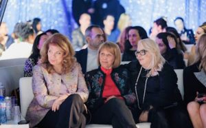 Вицепрезидентът Илияна Йотова уважи третата вечер на CodeFashion Runway ﻿– модата срещна държавността в блясък и естетика ﻿