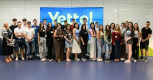 Ученици влизат в ролята на ИТ специалисти в програмата „Втора смяна“ на Yettel