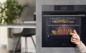 КУХНИТЕ ОТ СЛЕДВАЩО НИВО ВЕЧЕ СА ТУК