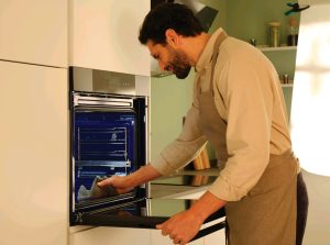 ВРЕМЕТО Е НОВИЯТ ЛУКС – КАК ДА ГО ПОСТИГНЕМ В СЪРЦЕТО НА ДОМА?