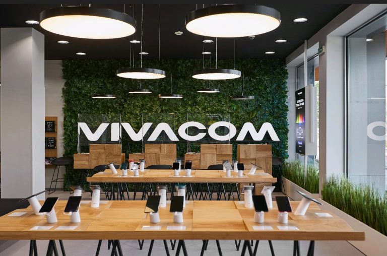 Магазините на Vivacom ще бъдат с празнично работно време