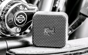 Как да изберем перфектната преносима Bluetooth колонка: Експертни съвети и топ предложения за предстоящия сезон