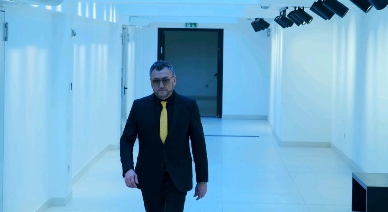 Новият албум на Любо Киров „Футурофония“ – 10 музикални истории, които искате да чуете