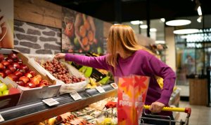 „Спаси храна“: BILLA предлага свежи продукти с 40% отстъпка преди изтичане на срока на годност
